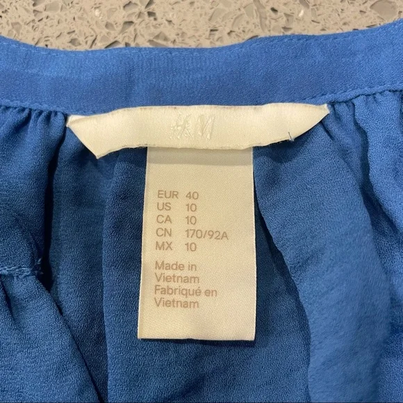 H&M SILKY TEE - Picture 5 of 5